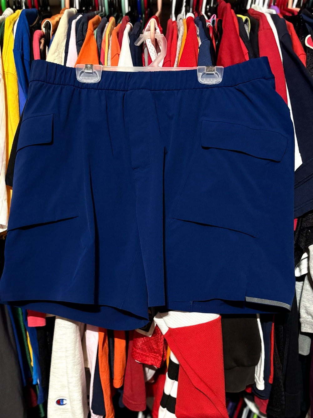 Lululemon the Lab limited edition blue cargo shorts men’s large 6” inseam NWOT